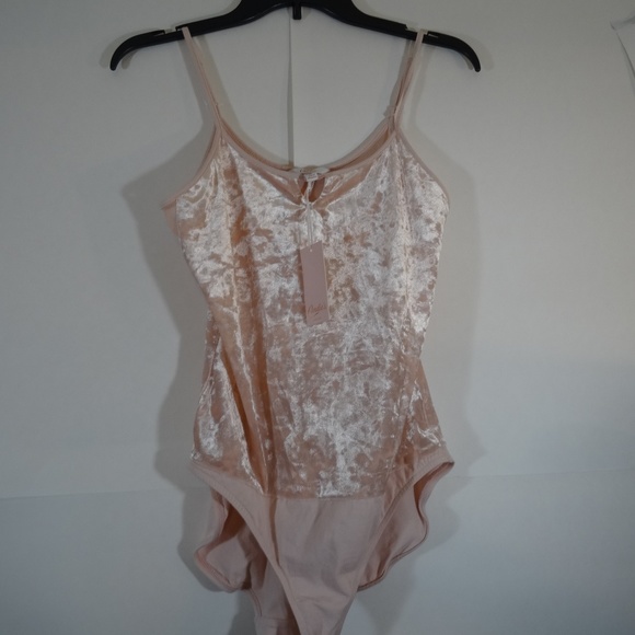 Candies Pink Velour Sleeveless Bodysuit - Picture 2 of 5